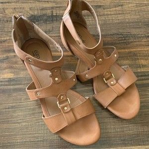 Euro Soft Sofft Brown Reid Gladiator Sandals Size 10
